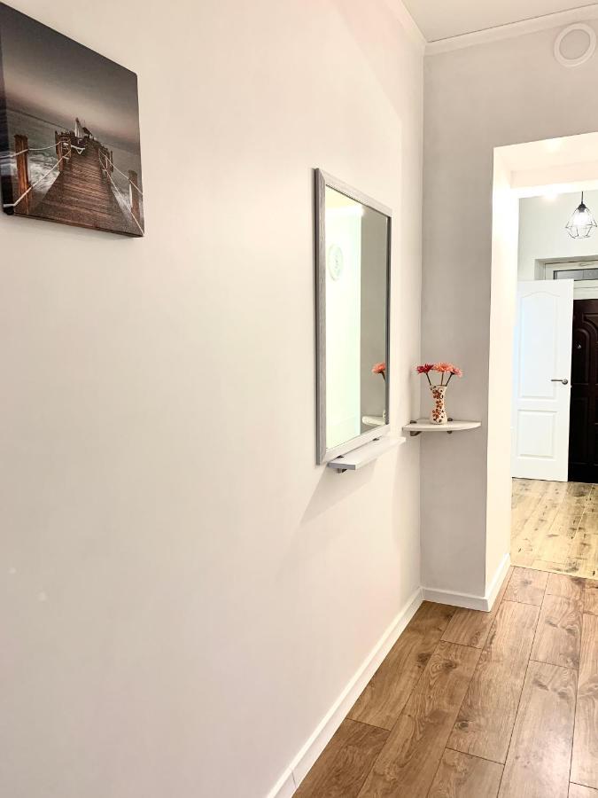 Gloria Apartments Odessa Buitenkant foto